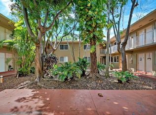 The Oaks At South Miami, South Miami, FL 33143