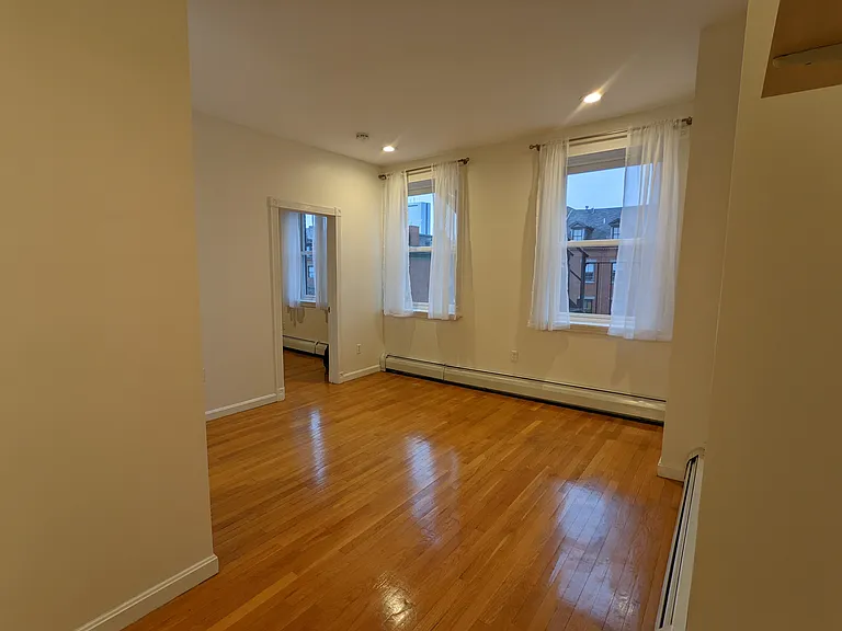 605 Massachusetts Ave #6 — Photo 7