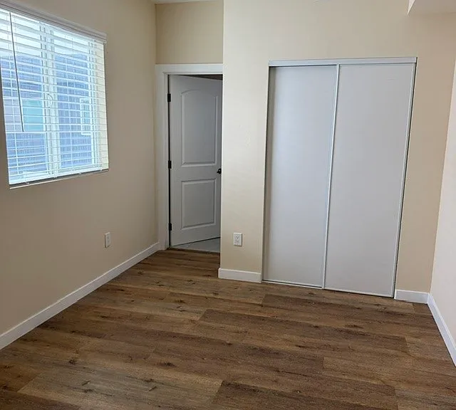 5867 Towne Ave — Photo 7