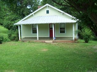 562 Causby Rd, Morganton, NC 28655