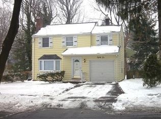 82 Mount Hebron Rd, Montclair, NJ 07043