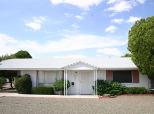 10544 W Snead Dr, Sun City, AZ 85351