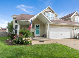 707 Redwood Ct, Genoa, IL 60135