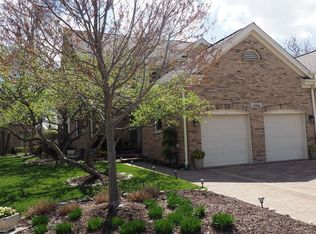 10661 Hollow Tree Rd, Orland Park, IL 60462