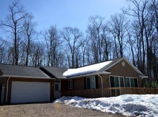 1552 Birchwood Dr, Cloverland, WI 54521