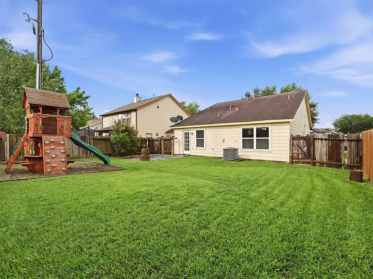 21314 Misty Brook Bend Ln — Photo 16