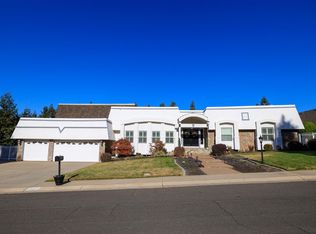 10009 Del Almendra Dr, Oakdale, CA