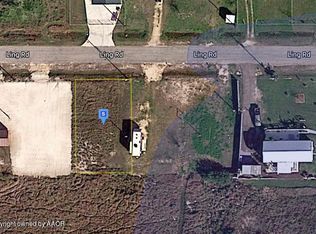 133 Ling St, Rockport, TX 78382