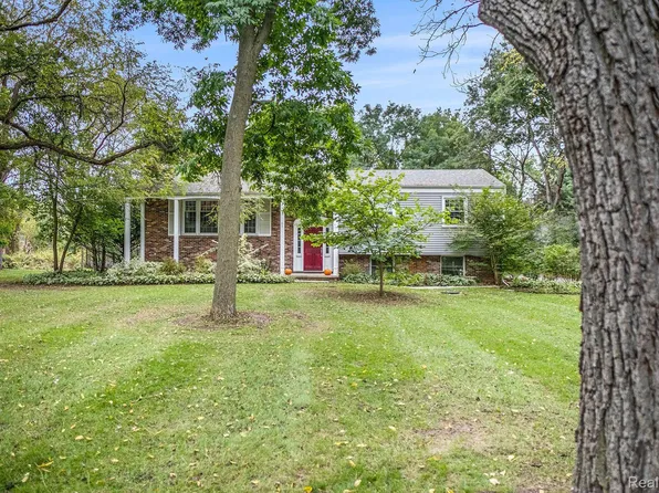 3800 E North Territorial Rd, Ann Arbor, MI 48105