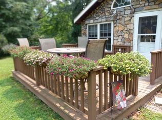 3429 Mount Torrey Rd, Lyndhurst, VA 22952