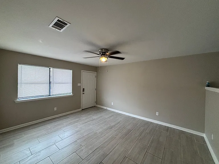 1108 Ruth Ann Dr — Photo 7