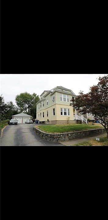 1st image of 113 Bartlett Ave Unit 3