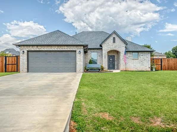 3689 King Arthur Ct, Newcastle, OK 73065