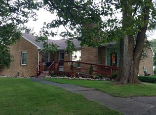 504 W Main St, Edmore, MI 48829