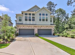 227 Moon Dance Ct, Conroe, TX 77304