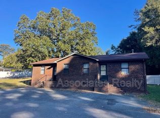 240 Hughes St #A, Asheboro, NC 27203