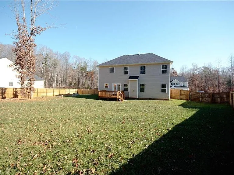 5407 Torwood Dr — Photo 24