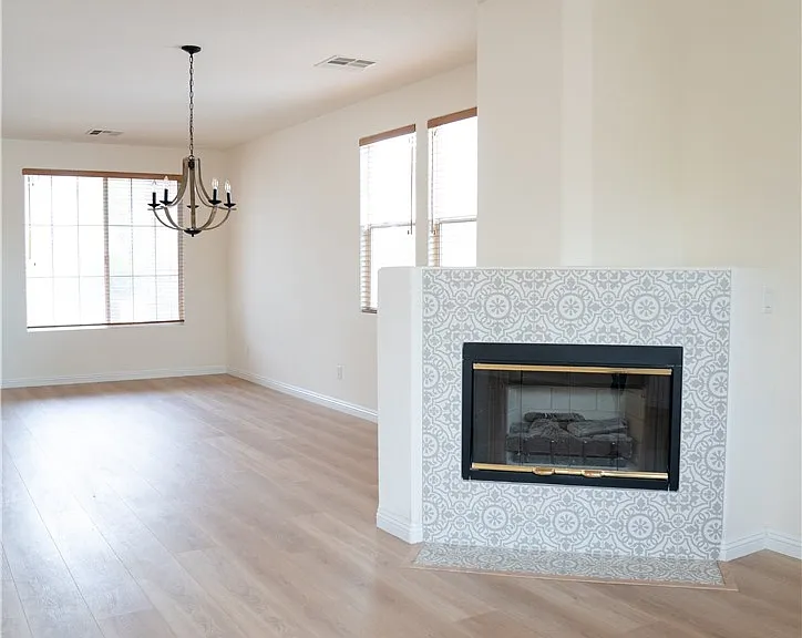 10808 Wallflower Ave — Photo 55