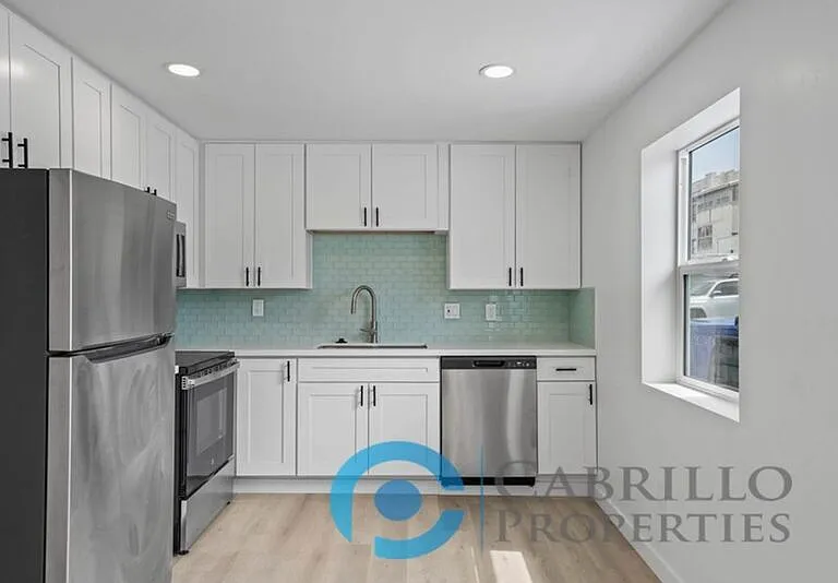 4571 North Ave #C — Photo 6