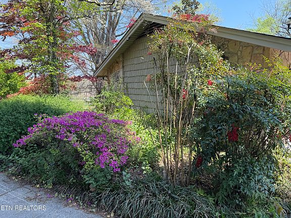 4th image of 5995 Beals Chapel Rd
