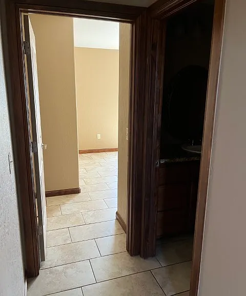 394 NE Simmons Cir — Photo 18