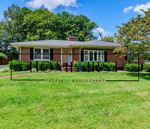 2nd image of 5 Chenault Dr