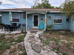 56 Highland Ave, Dunedin, FL 34698