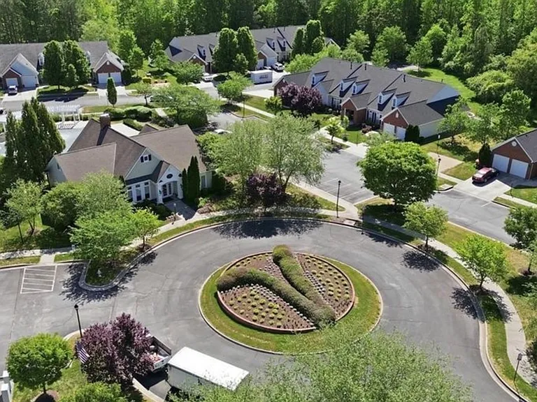 2003 Southwinds Ct — Photo 27