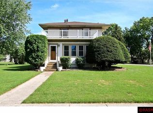 331 Douglas Ave E, Hector, MN 55342