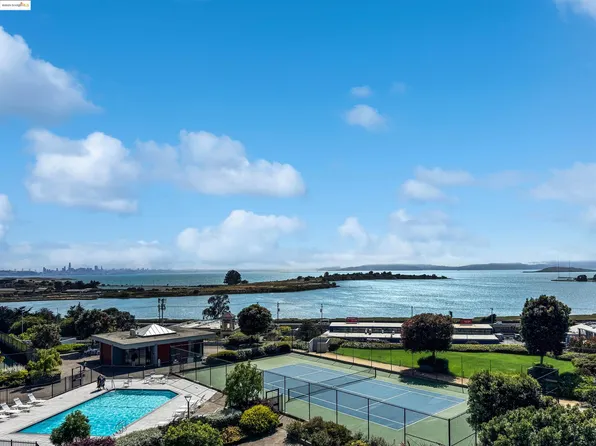 555 Pierce St APT 524, Albany, CA 94706