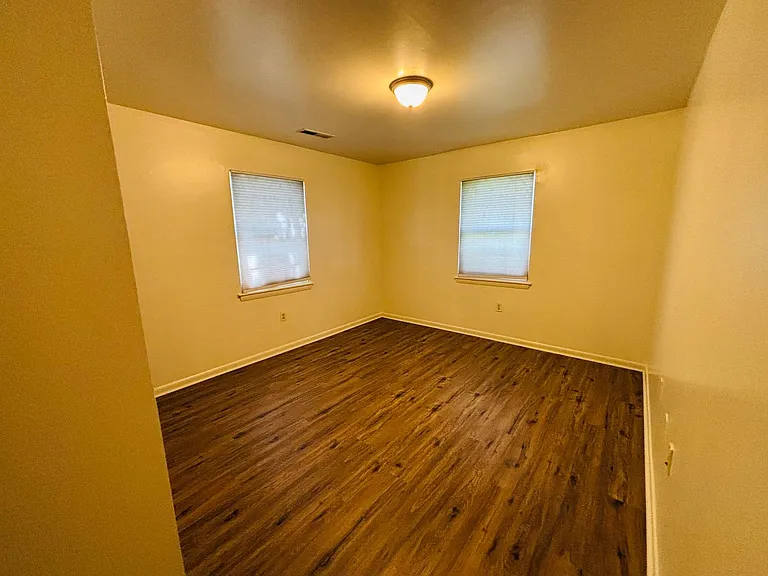 311 Loudon Rd #321 — Photo 8