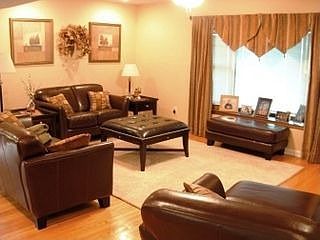 2nd image of 5 Beauford Pl