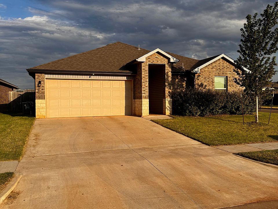 1st image of 14121 Babbling Brook Dr #1