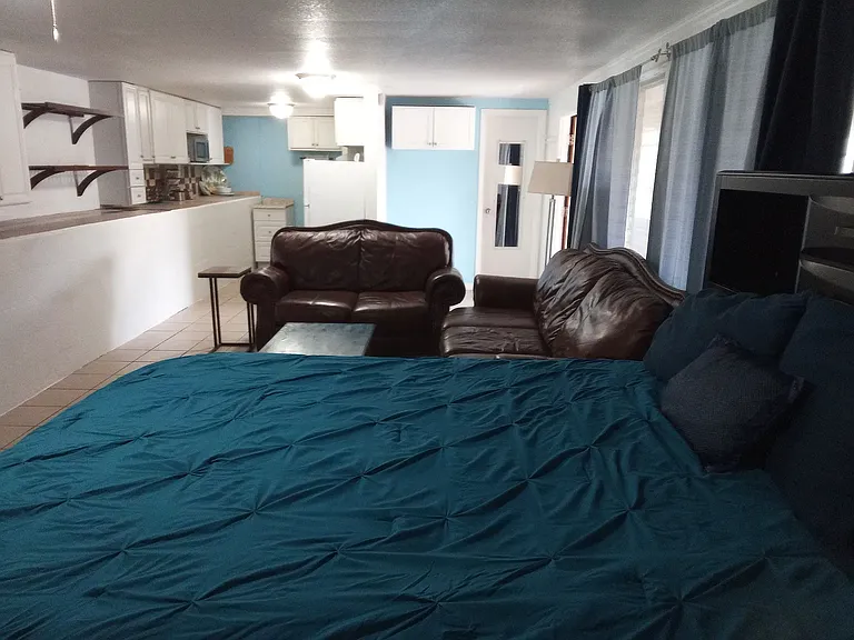 710 Delmar St #1 — Photo 3