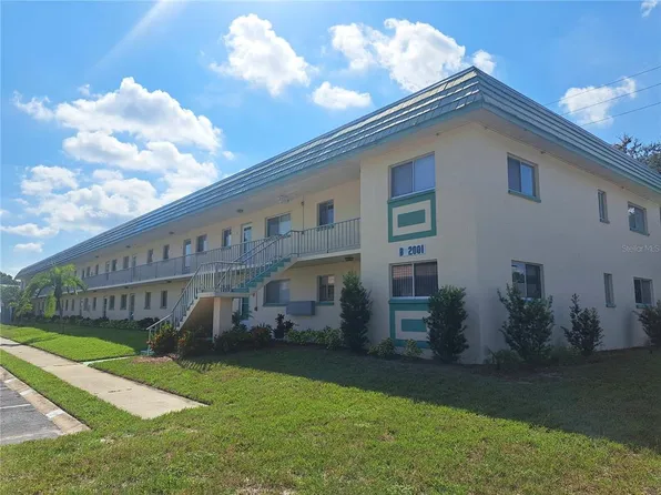 2001 Greenbriar Blvd APT 5, Clearwater, FL 33763