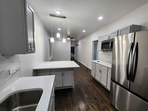 2nd image of 1653 N Central Ave #1