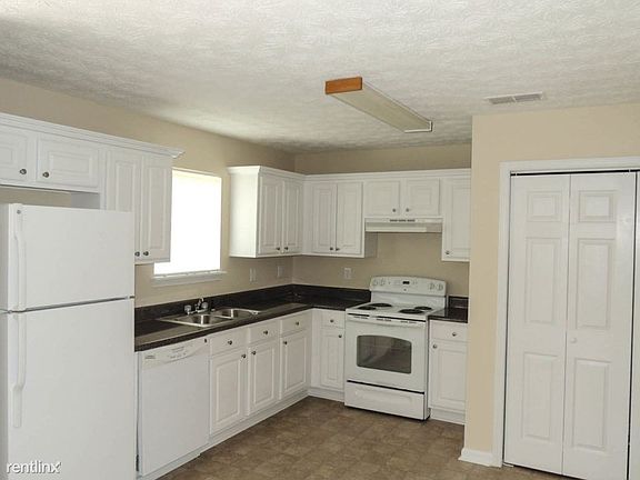 91802021_500 Stoney Creek Drive_Winder_GA_2017-3