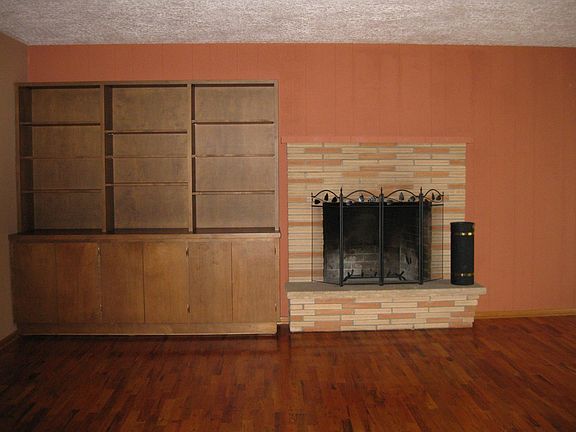Living Room Fire Place