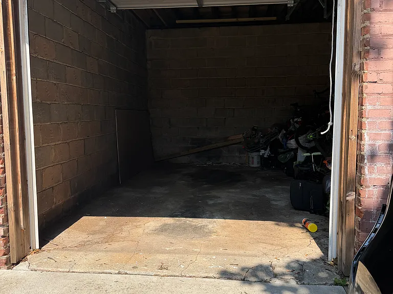 205 Westervelt Ave #2 — Photo 9