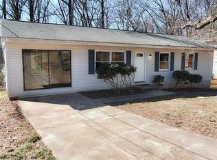 2812 Six Gun Dr, Gainesville, GA 30507