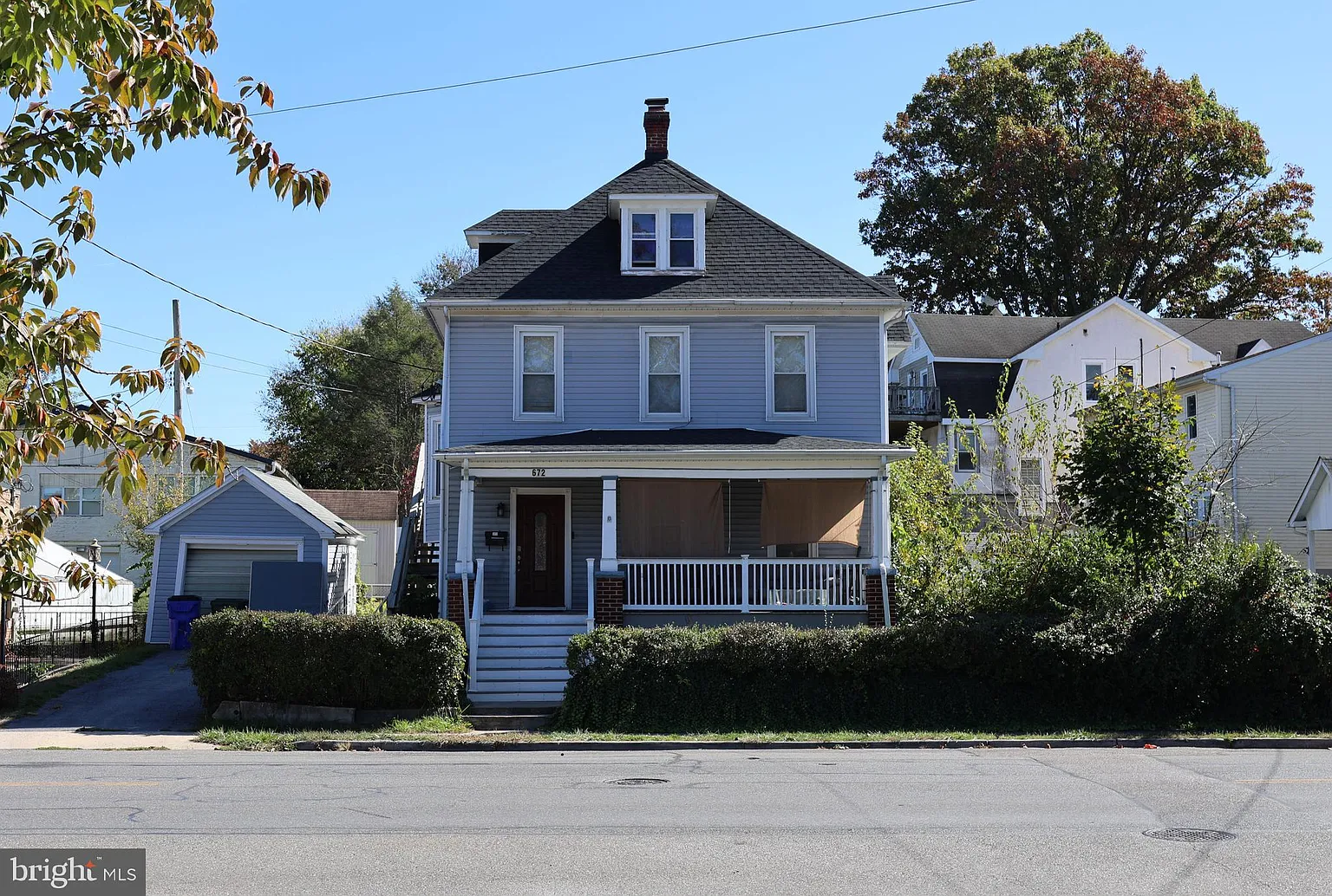 672 Virginia Ave photo 1