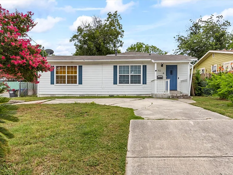 702 El Monte Blvd — Photo 19