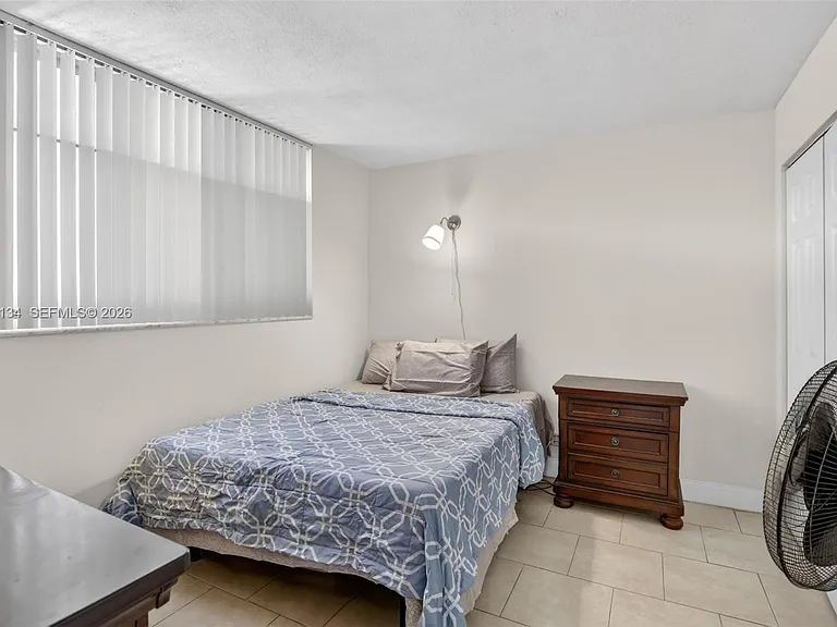9330 Lagoon Pl #307 — Photo 24