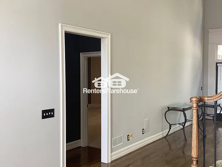 7815 Tintern Trce — Photo 26