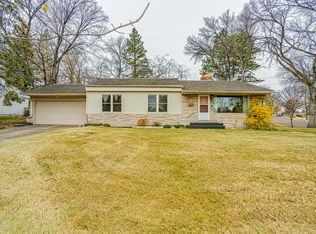 1100 S Highland Acres Rd, Bismarck, ND 58501