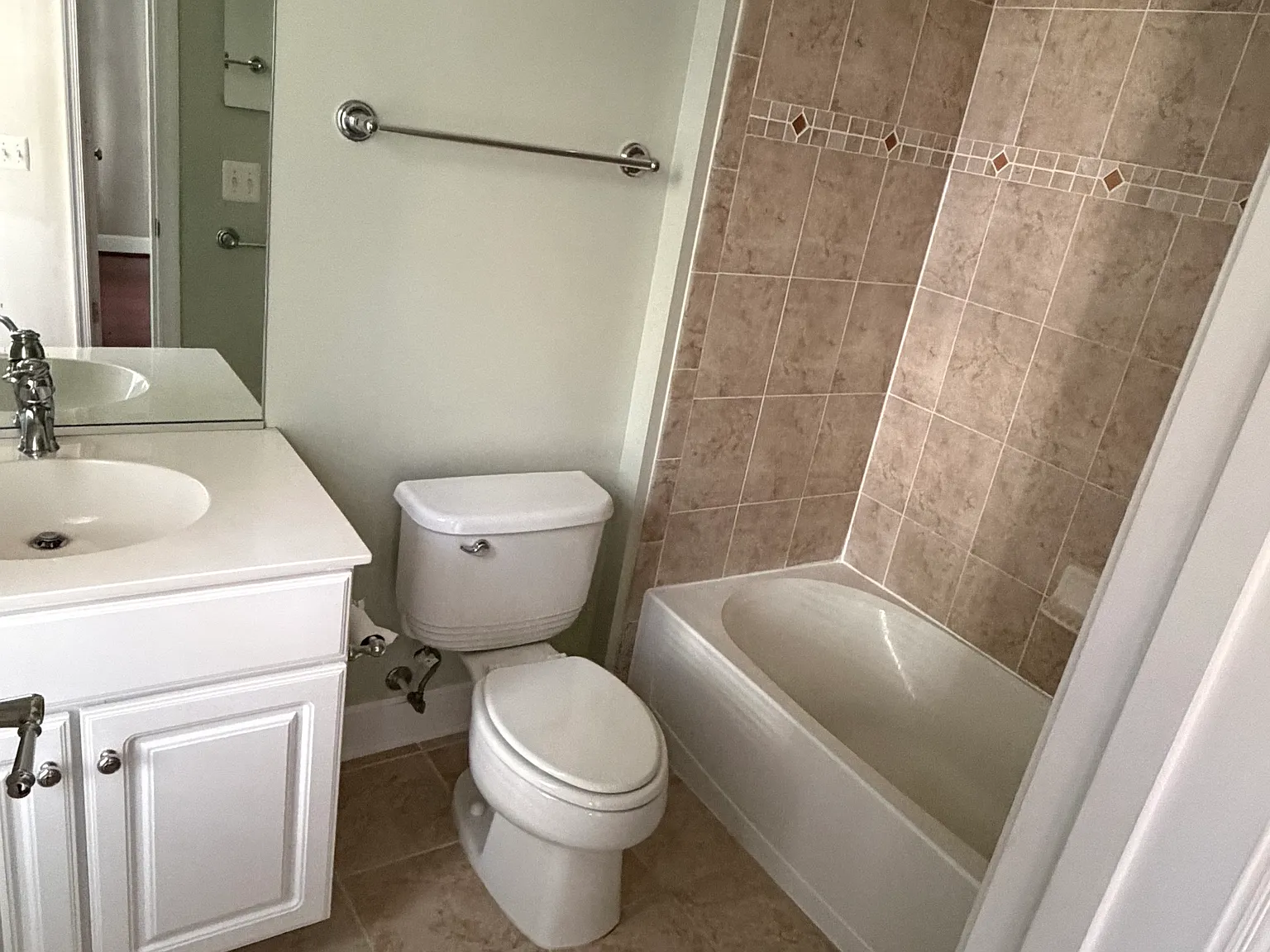 14669 Crossfield Way — Photo 3