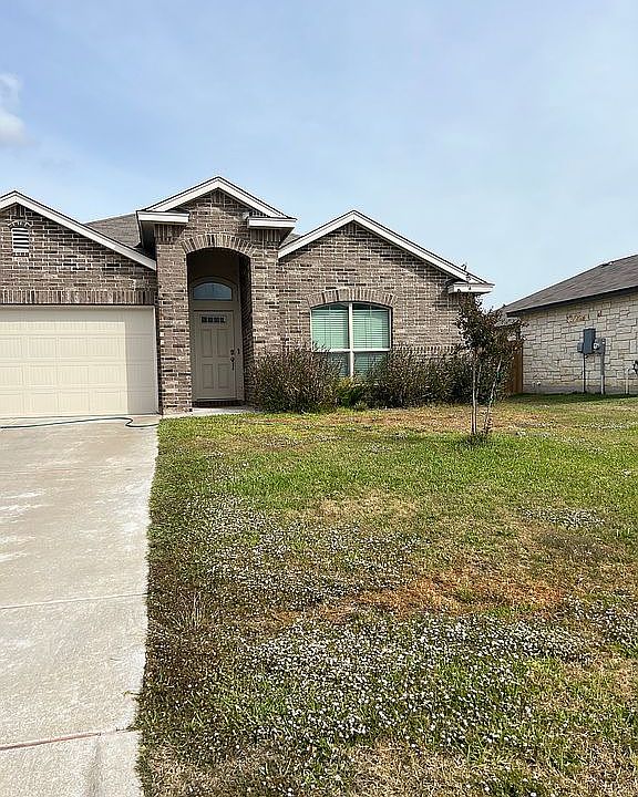 2nd image of 2816 Skinner Dr