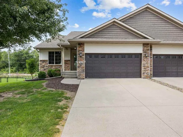 303 S Stewart St, North Liberty, IA 52317