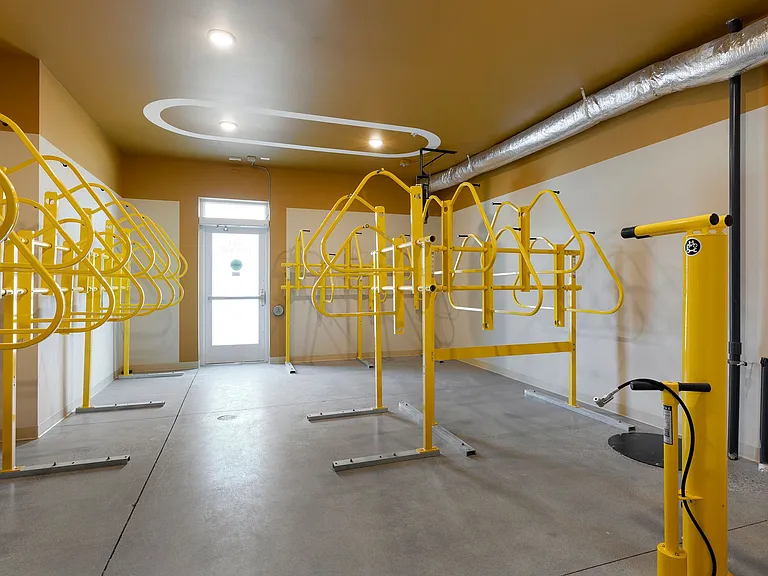Blaise Apartments — Photo 11