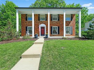 455 Windsor Spring Dr, Saint Louis, MO 63122